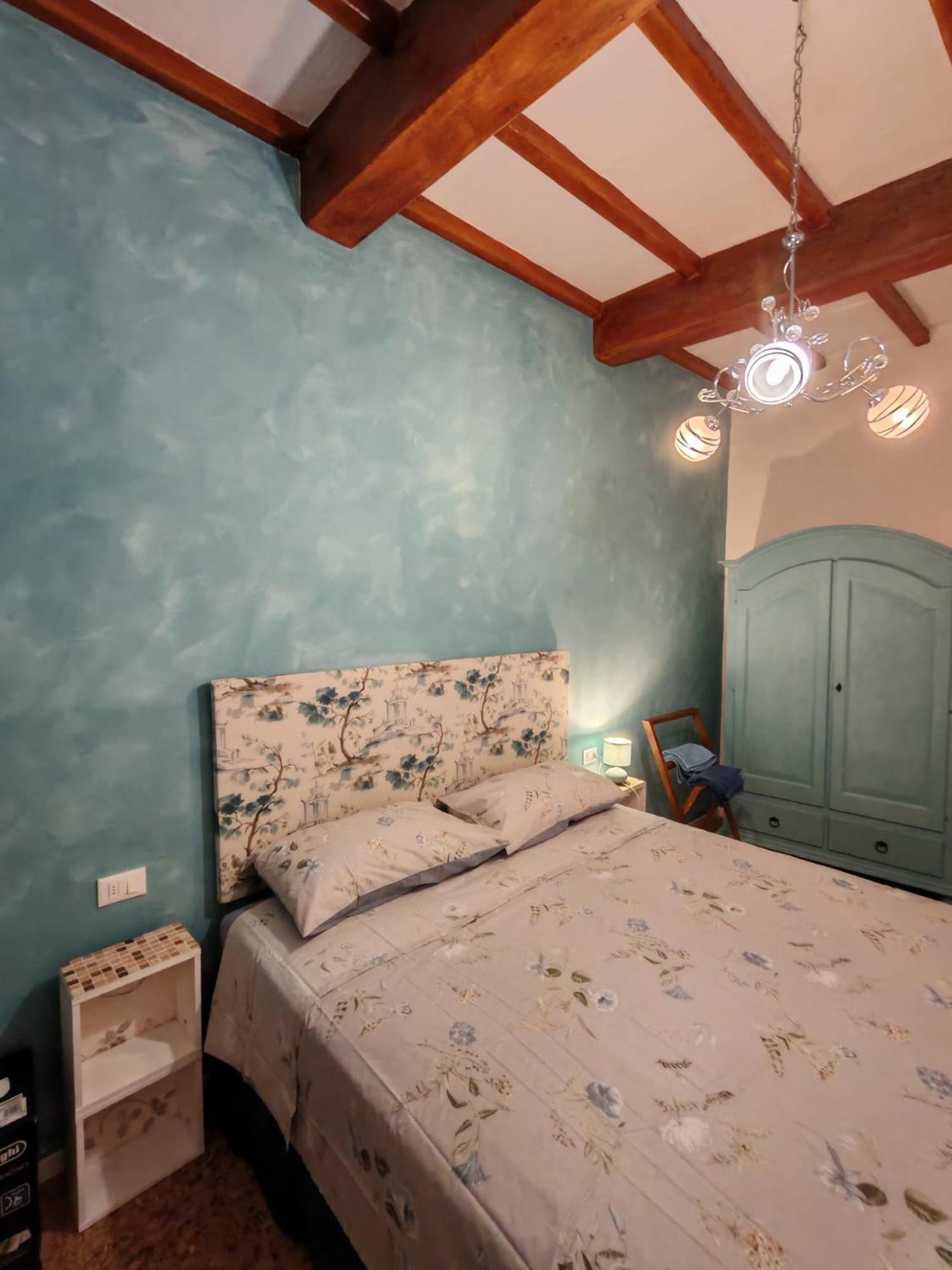 Carducci Flat - In Centro Storico Apartment ปิสโตยา ภายนอก รูปภาพ