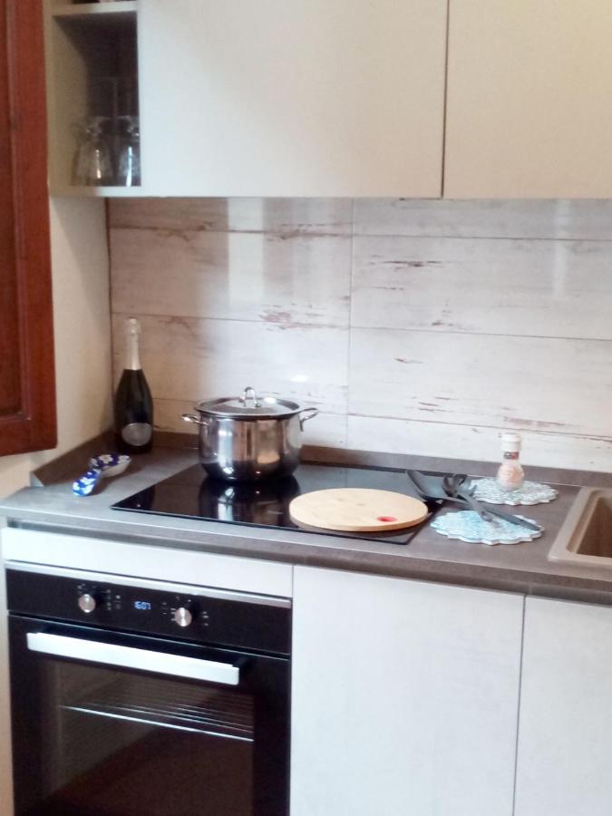 Carducci Flat - In Centro Storico Apartment ปิสโตยา ภายนอก รูปภาพ